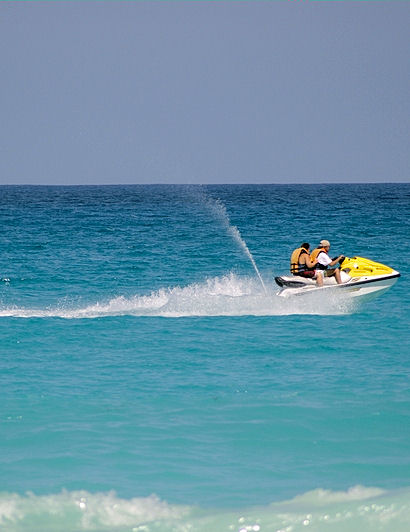 St. Maarten Guided Wave Runner Tour with Snorkeling